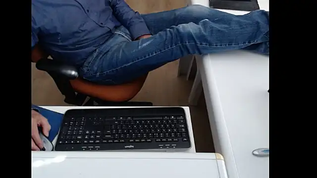 dutchpornking online show from 10/01/25, 11:58