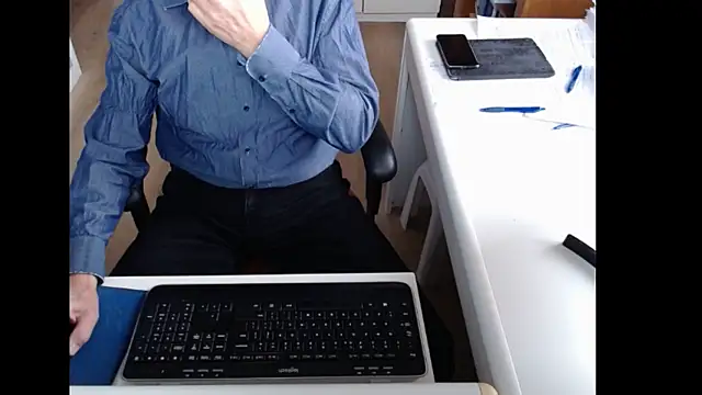 dutchpornking online show from 11/04/25, 08:29