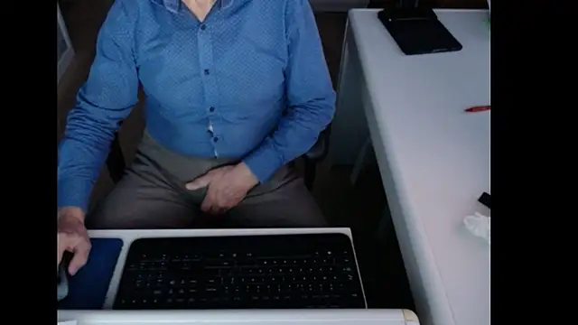 dutchpornking online show from 12/23/25, 07:51