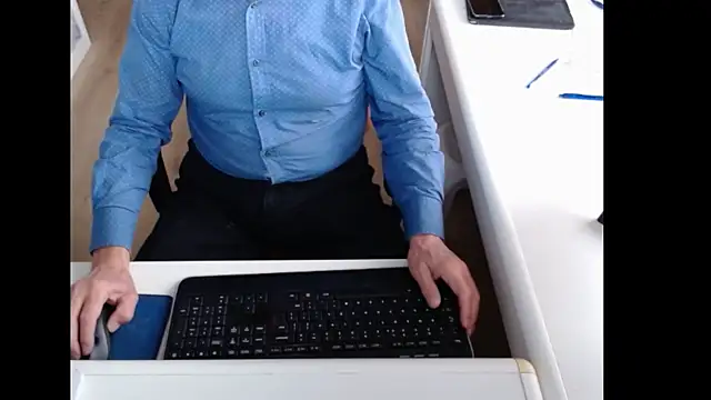 dutchpornking online show from 11/10/25, 07:46