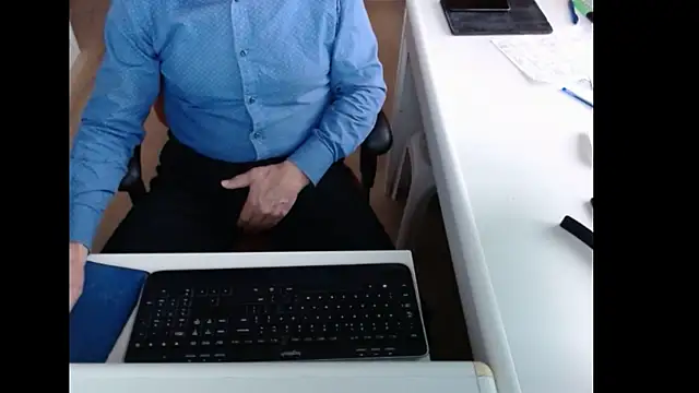 dutchpornking online show from 11/09/25, 08:18