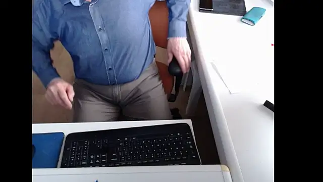 Snapshot of dutchpornking chatting on 04/25/26, 06:05 dutchpornking online show from 04/25/26, 06:05