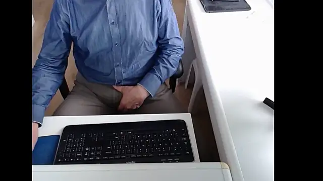 dutchpornking online show from 04/11/26, 06:10