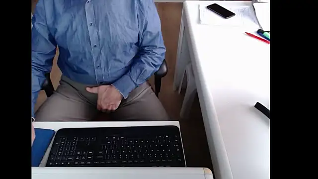 dutchpornking online show from 02/11/26, 08:03