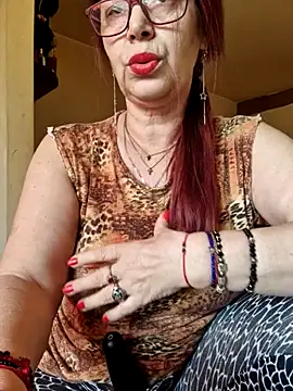 Chriss Tinaa online show from 05/06/26, 04:38