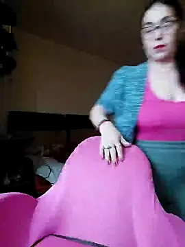 Chriss Tinaa online show from 02/04/25, 06:04