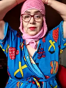 Chriss Tinaa online show from 06/17/26, 02:55