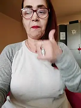 Chriss Tinaa online show from 03/19/25, 05:08