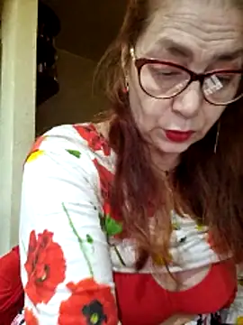 Chriss Tinaa online show from 04/10/26, 03:35