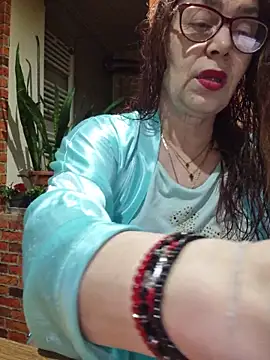 Chriss Tinaa online show from 04/04/26, 03:35