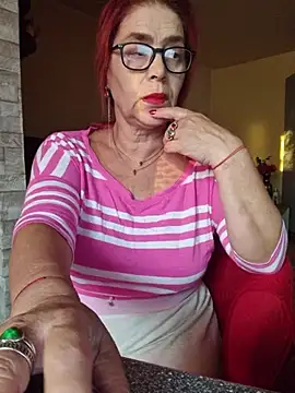 Chriss Tinaa online show from 07/15/26, 03:24