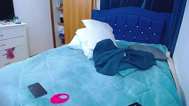 mondirty70 online show from 11/21/25, 07:29