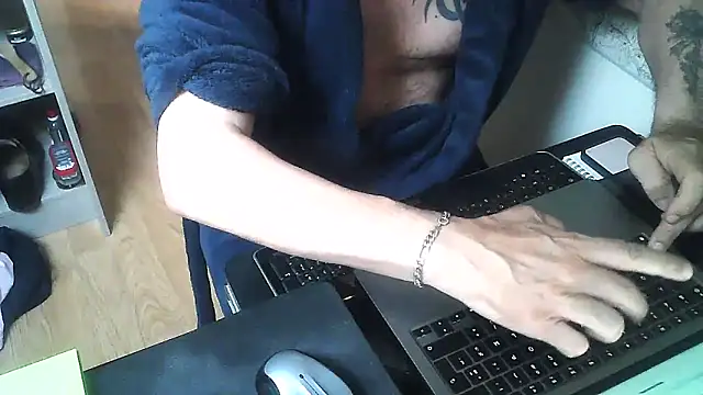 Snapshot of DUDURA@xh chatting on 06/03/26, 05:41 DUDURAxh online show from 06/03/26, 05:41