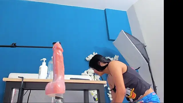 letty straus online show from 03/24/26, 11:21