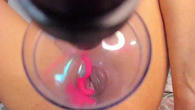 iamvicky 4 online show from 03/04/26, 04:31