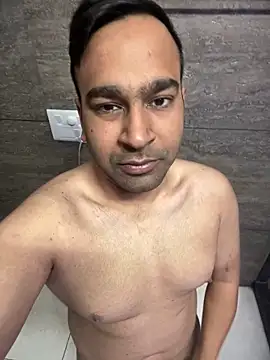 luciferdxm5 online show from 02/02/25, 04:26