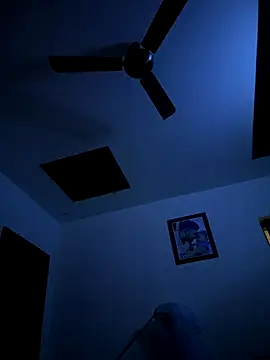 luciferdxm5 online show from 12/23/25, 04:23