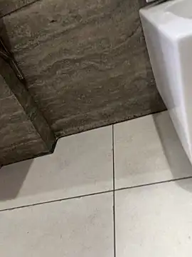 luciferdxm5 online show from 09/23/25, 03:13