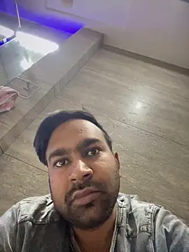 luciferdxm5 online show from 02/15/26, 04:35