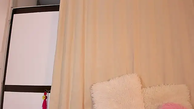 Snapshot of miss_alhy chatting on 09/27/25, 12:22 miss alhy online show from 09/27/25, 12:22