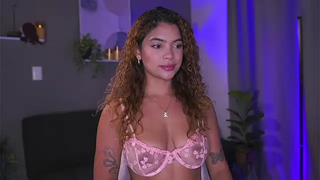 HannahEvanss online show from 09/27/25, 05:08