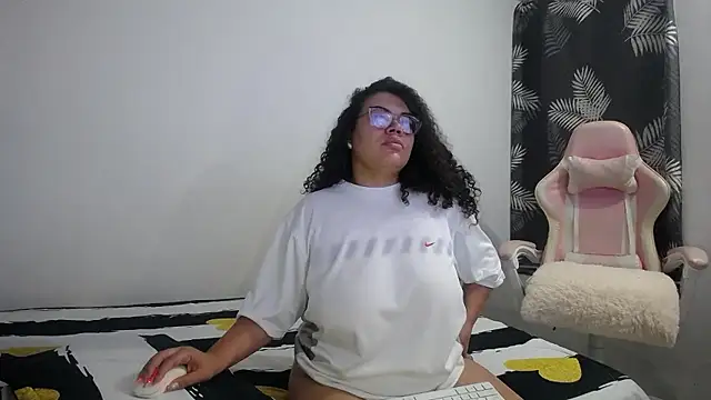 Snapshot of mabigomez00 chatting on 01/09/26, 09:38 mabigomez00 online show from 01/09/26, 09:38