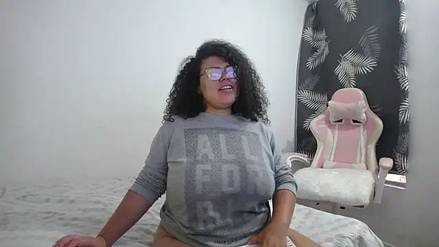 Snapshot of mabigomez00 chatting on 03/01/25, 11:17 mabigomez00 online show from 03/01/25, 11:17