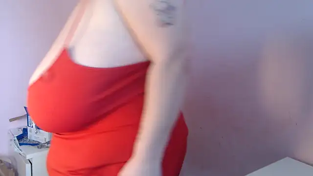 Snapshot of Lantti_Irres chatting on 02/13/26, 08:47 Lantti Irres online show from 02/13/26, 08:47