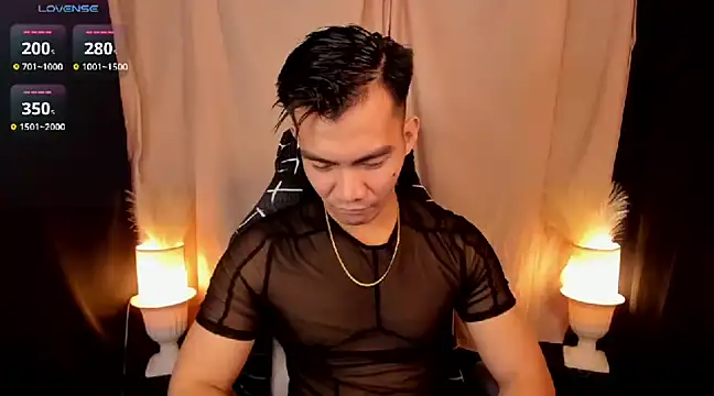 000batman000 online show from 02/04/25, 01:27