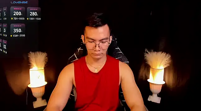 000batman000 online show from 02/25/25, 01:41