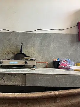 Snapshot of Desi_Panda chatting on 04/13/26, 06:06 Desi Panda online show from 04/13/26, 06:06