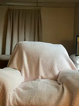 RileyDix online show from 06/06/26, 11:04