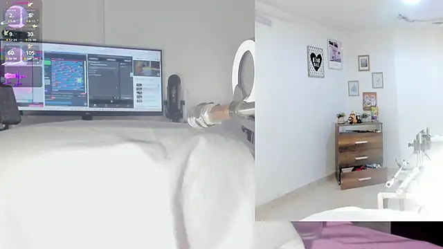 sofi velez online show from 11/18/25, 05:05