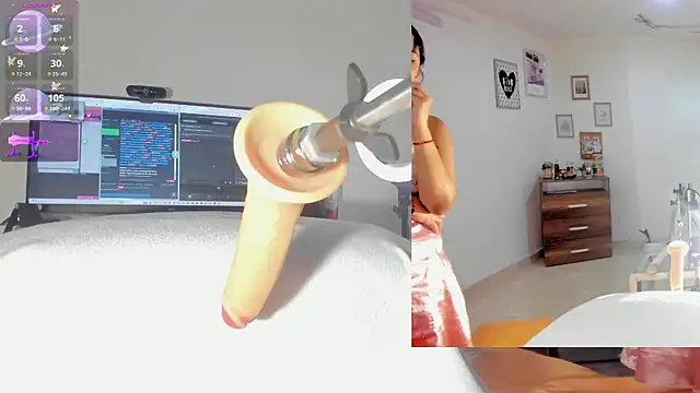 sofi velez online show from 10/22/25, 05:23