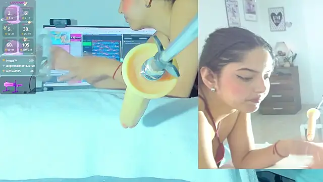 Snapshot of sofi_velez chatting on 01/18/26, 06:55 sofi velez online show from 01/18/26, 06:55