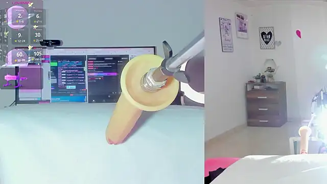 Snapshot of sofi_velez chatting on 02/08/26, 04:59 sofi velez online show from 02/08/26, 04:59