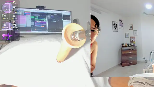 sofi velez online show from 10/30/25, 05:21