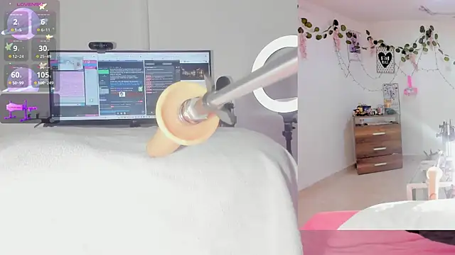 sofi velez online show from 11/29/25, 05:13