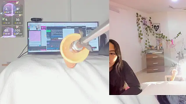 sofi velez online show from 12/04/25, 05:01