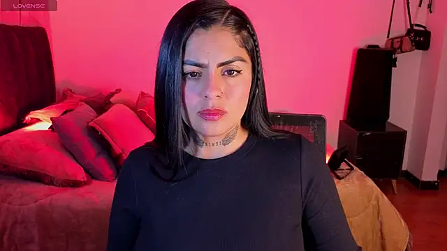Catalinaa martinez online show from 02/06/26, 03:57