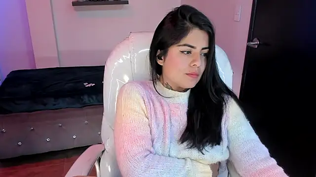 Catalinaa martinez online show from 02/25/25, 09:15