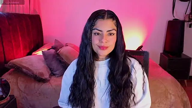 Catalinaa martinez online show from 02/02/26, 07:02