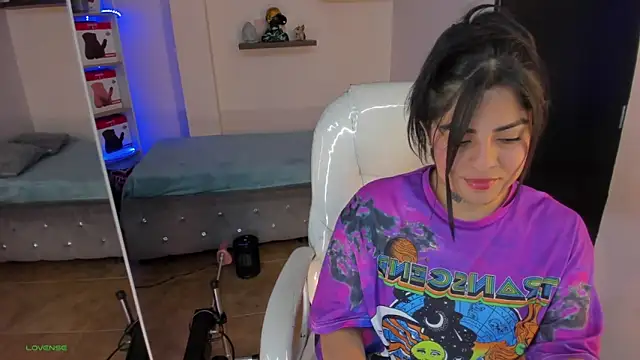 Catalinaa martinez online show from 03/21/25, 08:08