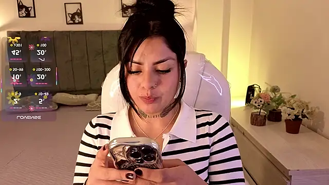 Catalinaa martinez online show from 12/05/25, 03:05