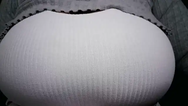 AnnyelinnaLove online show from 03/20/26, 12:33