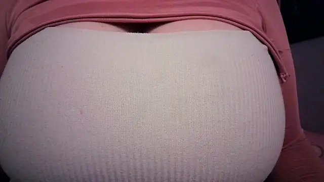 AnnyelinnaLove online show from 01/06/26, 12:25