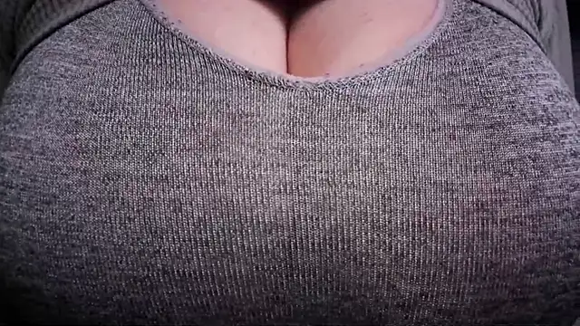 AnnyelinnaLove online show from 12/19/25, 05:54