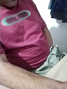 Snapshot of SAFADINHO-25 chatting on 02/13/26, 12:54 SAFADINHO-25 online show from 02/13/26, 12:54