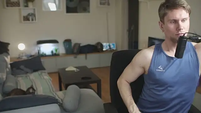 Snapshot of kevin-park chatting on 03/05/25, 01:06 kevin-park online show from 03/05/25, 01:06