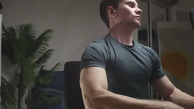 Snapshot of kevin-park chatting on 03/18/25, 05:33 kevin-park online show from 03/18/25, 05:33